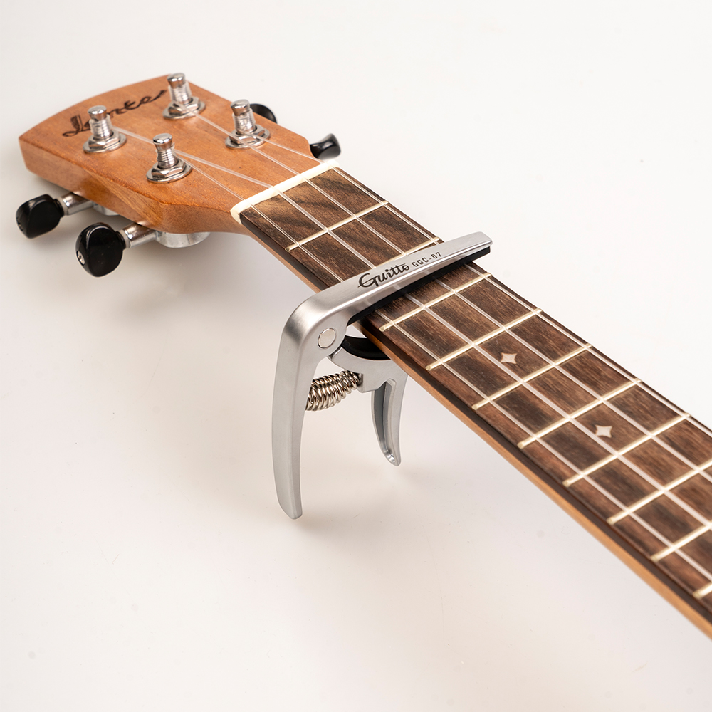غيتو سبائك الزنك القيثارة كابو - مراجعة Diy Guitar Electronics وسعره